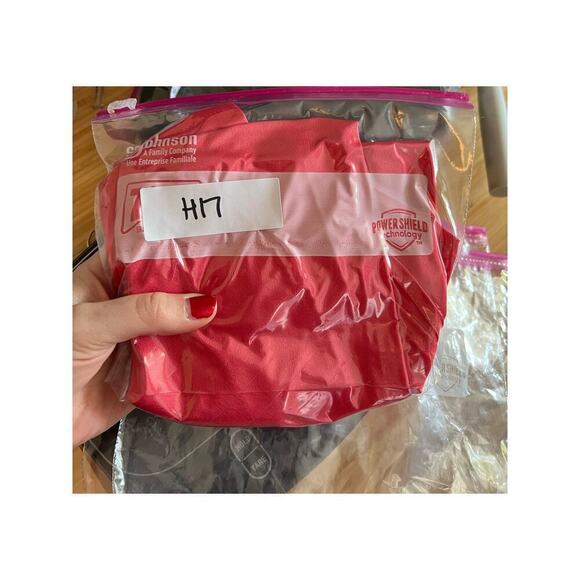 NWT International Concepts Satin Pink Oversized Blouse Top Women's S Holiday - Picture 8 of 8